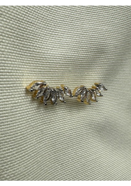 Zirkon Taşlı Oval Küpe