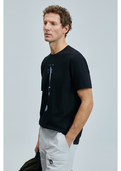 Eye Modern Grafik T- Shirt Siyah fırsatları