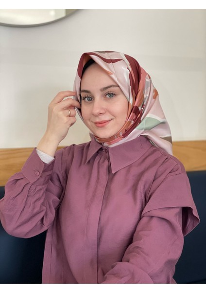 Pembe Pablio Ferre Lale Desen Twill Ipek Eşarp