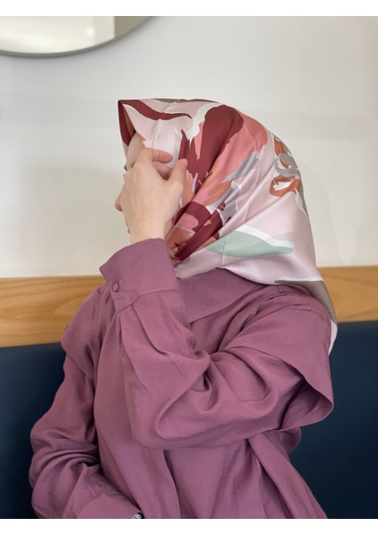 Pembe Pablio Ferre Lale Desen Twill Ipek Eşarp