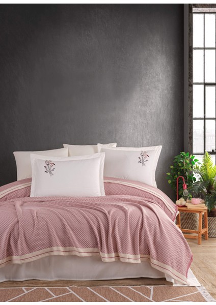 Newhome Damalı El Nakışlı Pamuk Pike Takımı Pembe