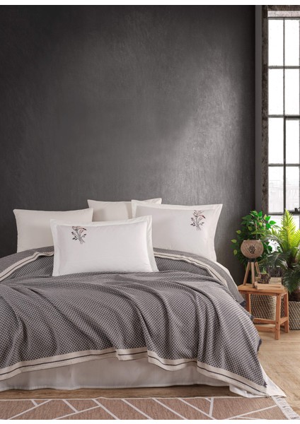 Newhome Damalı El Nakışlı Pamuk Pike Takımı Antrasit