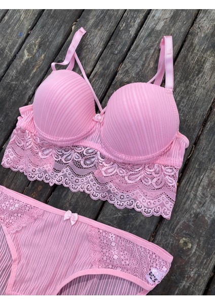 Pembe Dantelli Ip Model Destekli Takım modelleri