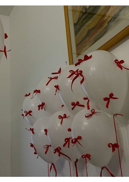 Anneler Günü Hediye Balonları( Kırmızı Beyaz ve Şeffaf Balonlar) modelleri