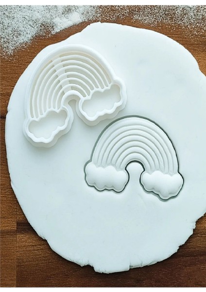 2 Adet Gökkuşağı Figürlü Kurabiye Kalıbı Hamur Şekillendirici / Hamur / Oyun Hamuru Kalıbı