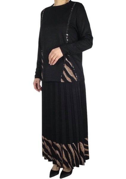 Kadın Leopar Detaylı Etek Pliseli Bluz Önü Taşlı Ikili Takım