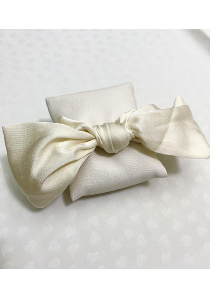 Scrunchie Fiyonklu Saten Lastikli Toka Krem fiyatları