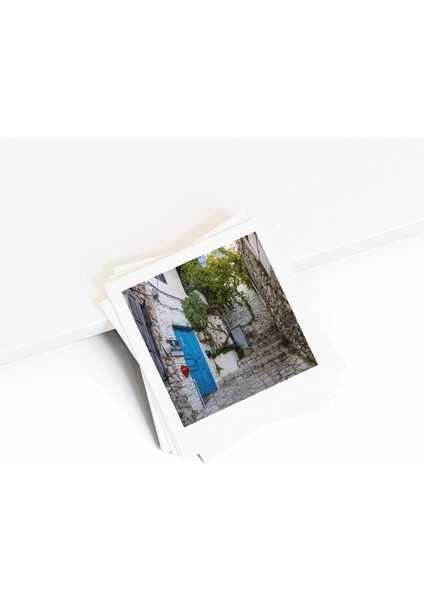 12'li Mini Pola Fotoğraf Baskı – 7x7 cm Kişiye Özel Anı Kartları fırsatları