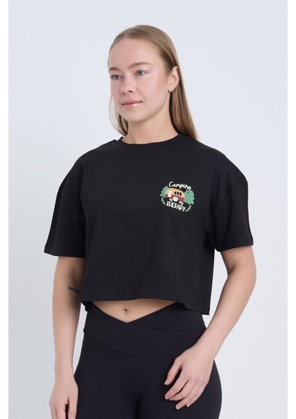 Kadın Oversize Camping Therapy Baskılı Beyaz Renk Crop fiyatları