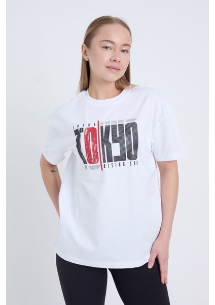 Kadın Oversize Siyah Tokyo T-Shirt fırsatları