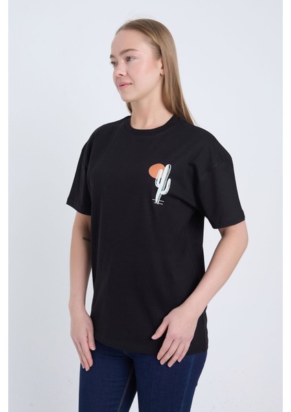 Kadın Oversize Siyah Cactus T-Shirt modelleri