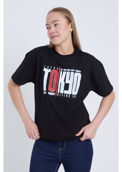 Kadın Oversize Siyah Tokyo T-Shirt fırsatları