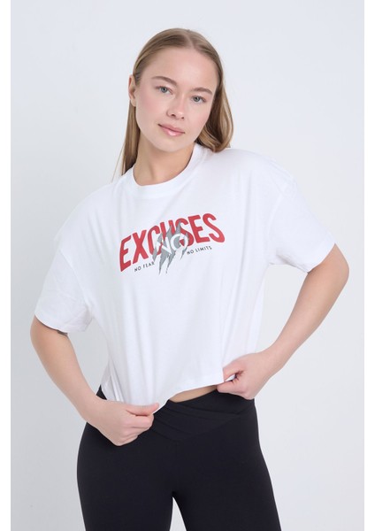 Kadın Oversize Excuses Baskılı Beyaz Renk Crop fiyatları