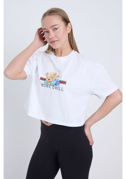 Kadın Oversize More Chill Baskılı Beyaz Renk Crop fiyatları