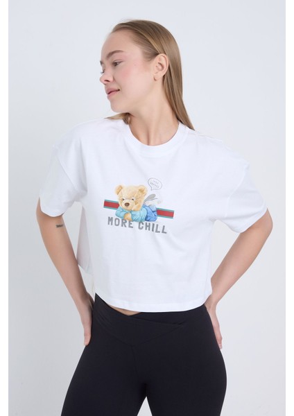 Kadın Oversize More Chill Baskılı Beyaz Renk Crop modelleri
