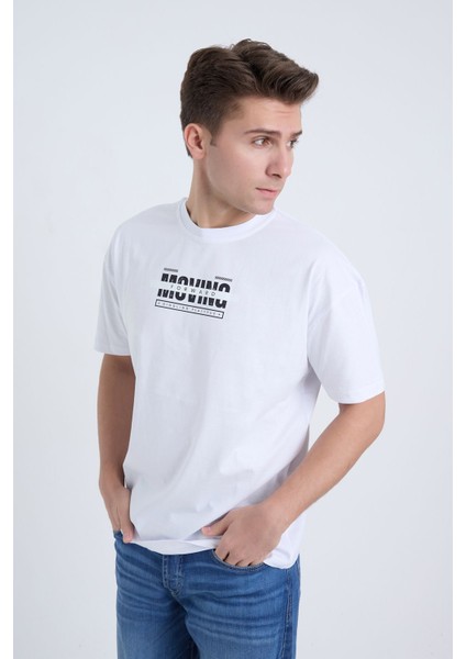 Erkek Oversize Beyaz Moving T-Shirt modelleri