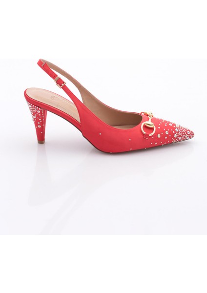 826 Kadin Aksesuarli Topuklu Ayakkabi