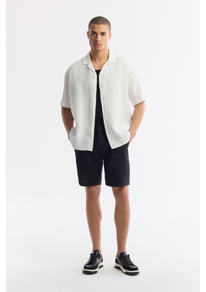 Erkek Beyaz Oversize Fit Apaj Yaka %100 Keten Kısa Kol Rahat Kesim Gömlek A51y2209 indirimleri