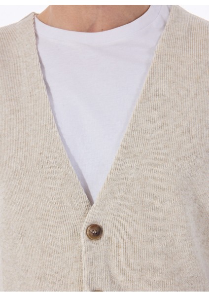 Bej Erkek V Yaka Regular Fit Jakarlı Keten Karışımlı Hırka FC5SM-HRK 2758 indirimleri