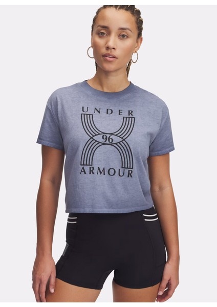 1389568-044 Ua Run 96 Graphic Ss Gri Yuvarlak Yaka Loose Fit Baskılı Kadın T-Shirt