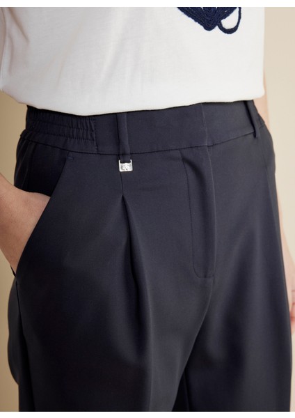 Normal Bel Standart Lacivert Kadın Pantolon Metal Logo Detaylı Beli Lastikli Pa fiyatları