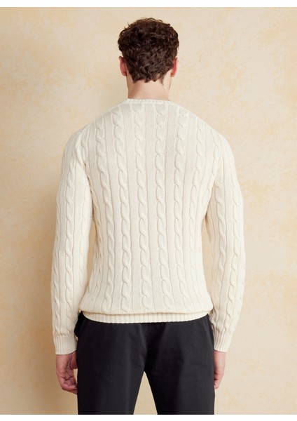 Bisiklet Yaka Standart Saç Örgü Desenli Kırık Beyaz Erkek Kazak BBSS25MKL021 indirimleri