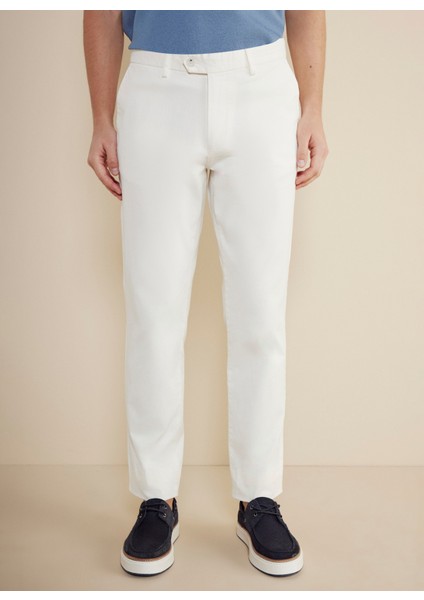 Normal Bel Düz Paça Standart Kırık Beyaz Erkek Pantolon BBSS25MPT001 modelleri