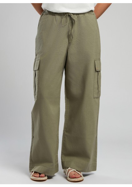 Standart Bel Straight Açık Haki Kadın Pantolon 252 Lcf 221004 Patrıcıa A. Haki