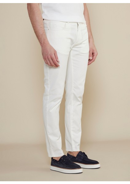Normal Bel Düz Paça Standart Kırık Beyaz Erkek Pantolon BBSS25MPT010