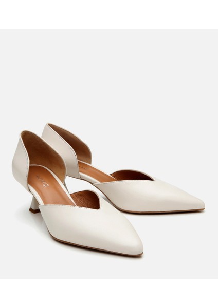 01AYH304200A400 KADIN Deri Ekru Ince Topuklu Stiletto