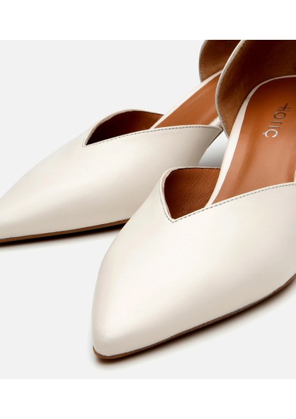 01AYH304200A400 KADIN Deri Ekru Ince Topuklu Stiletto