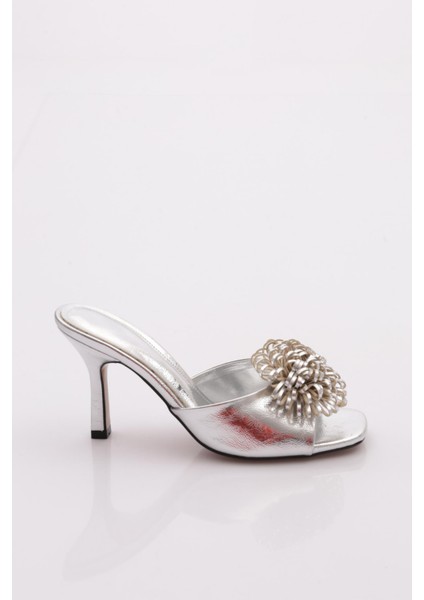 5315 Kadin Akseauarli Terlik