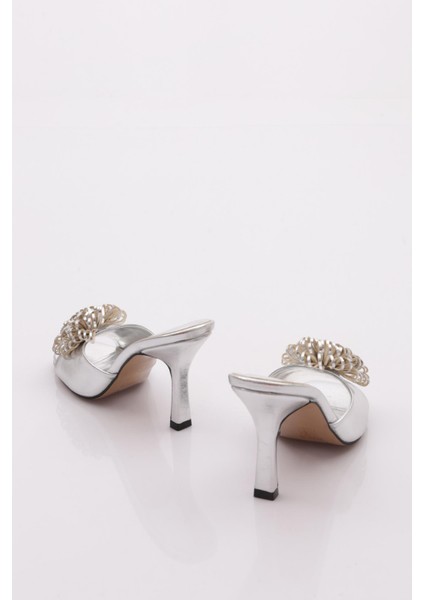 5315 Kadin Akseauarli Terlik modelleri