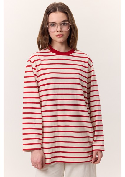 Çizgili Uzun Oversıze Tshırt Kırmızı modelleri