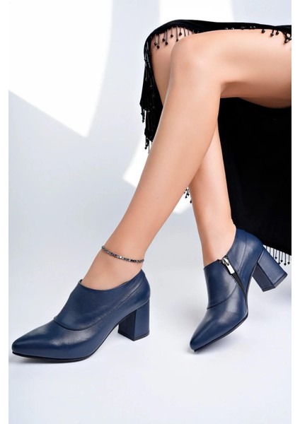 Tarçın Hakiki Deri Klasik Günlük Kadın Topuklu Ayakkabı TRC71-0102 fiyatları