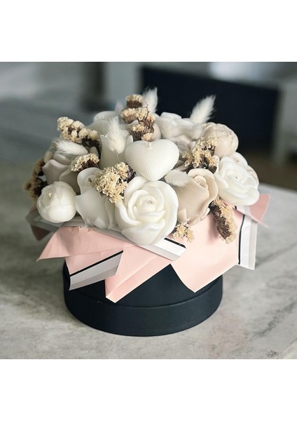 Kokulu Mum Buketi, Solmayan, Kurumayan Çiçek Buketi, Hediyelik Çiçek Buketi. indirimleri