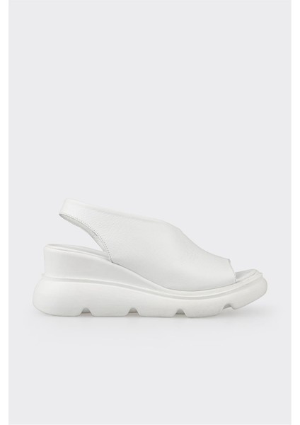Beyaz Deri Kadın Dolgu Topuklu Sandalet