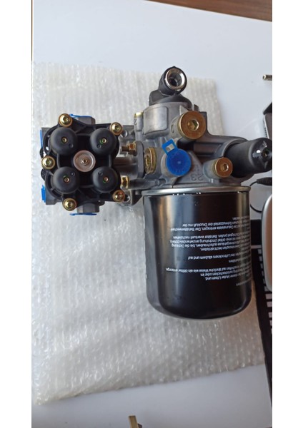 Hava Kurutucu Valf Hava Işlem Ünitesi LA8601 + AE4608 IVECO:5801414426 ZB4631 (K043833N00) Hava Işleme Ünitesi Pener 3555F3201001
