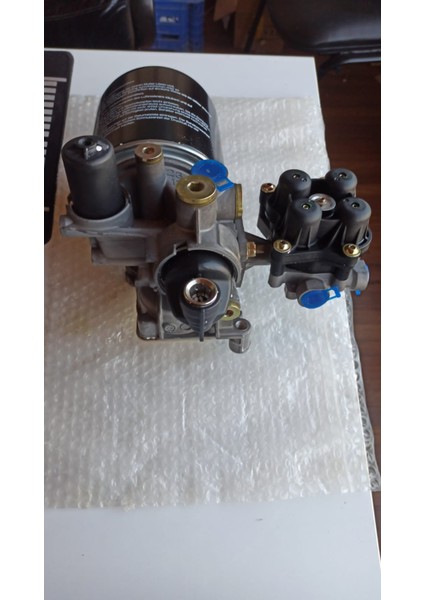 Hava Kurutucu Valf Hava Işlem Ünitesi LA8601 + AE4608 IVECO:5801414426 ZB4631 (K043833N00) Hava Işleme Ünitesi Pener 3555F3201001