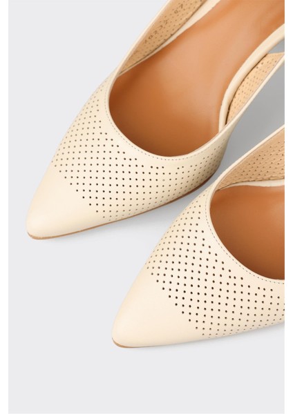Ekru Deri Kadın Topuklu Ayakkabı fırsatları