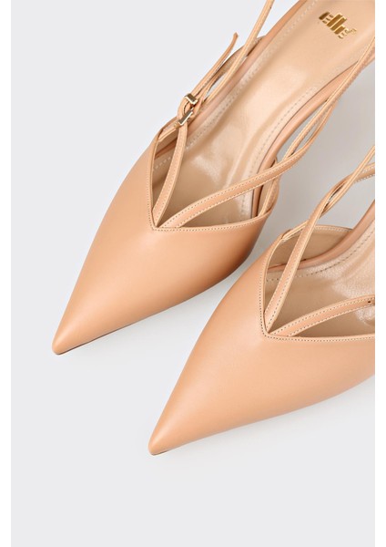 Naturel Kadın Topuklu Ayakkabı fırsatları