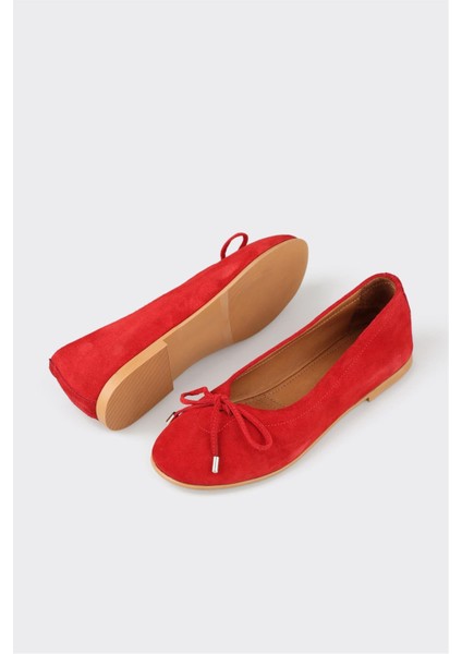 Kırmızı Deri Kadın Günlük Ayakkabı modelleri