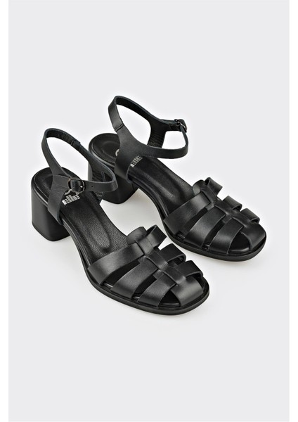 Siyah Deri Kadın Sandalet fiyatları