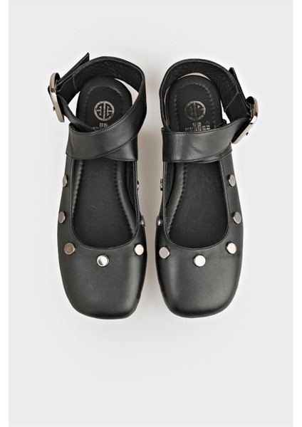 Siyah Deri Kadın Günlük Ayakkabı fırsatları