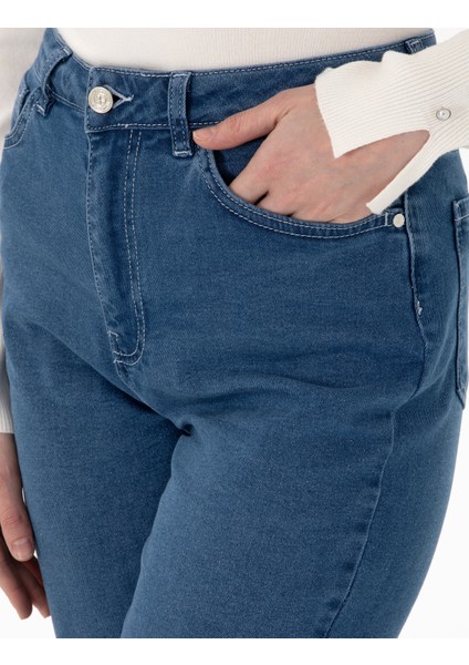 Kadın Mavi Mom High Waist Fit Jean Pantolon 50307851-VR036