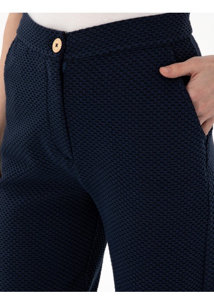 Kadın Lacivert Jogger Fit Eşofman Altı 50297842-VR033