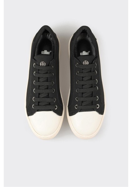 Siyah Kadın Spor Ayakkabı fırsatları