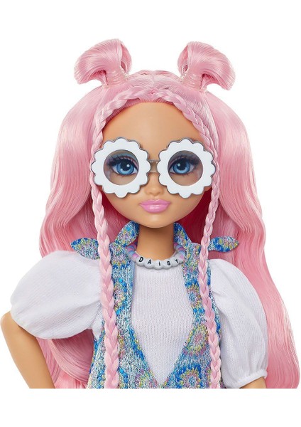JDD74 Barbie Dream Besties Ana Karakter Bebek Daisy fırsatları