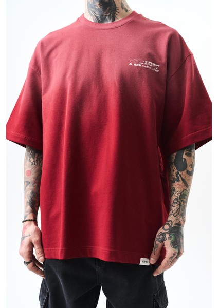 Erkek Pegasus Baskılı Oversize T-Shirt Bordo fırsatları