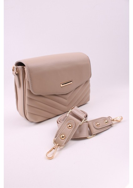 Kapitone Desenli Orta Boy Kadın Omuz Çantası - 4 Bölmeli Geniş Askılı Şık Tasarım modelleri